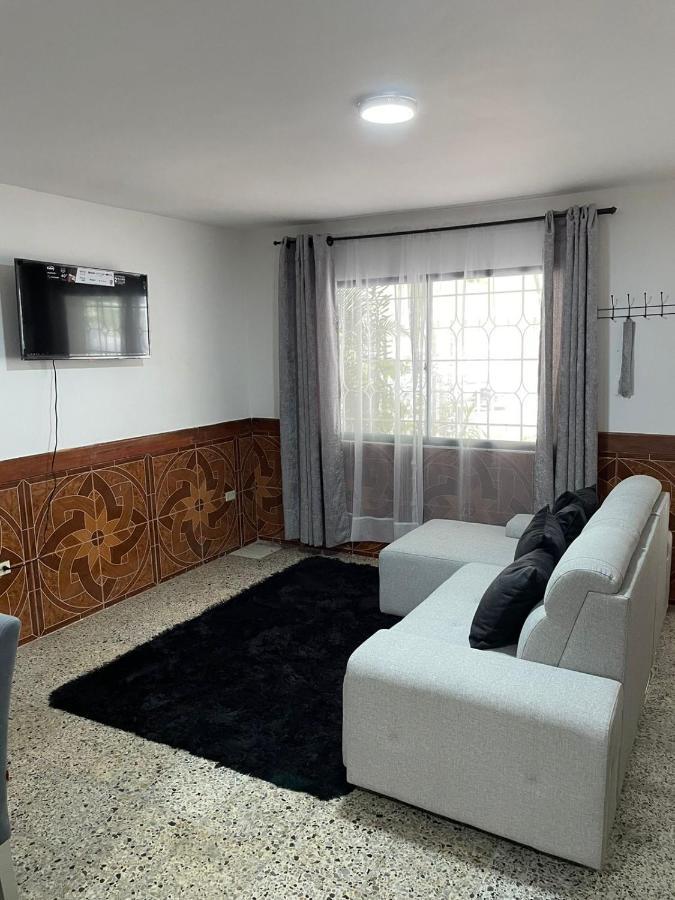 Casa Al Frente Del Pueblito Paisa Homestay