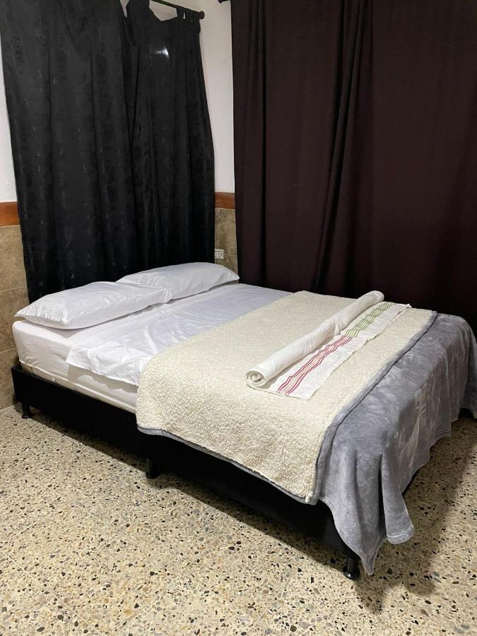 Casa Al Frente Del Pueblito Paisa Homestay Medellin